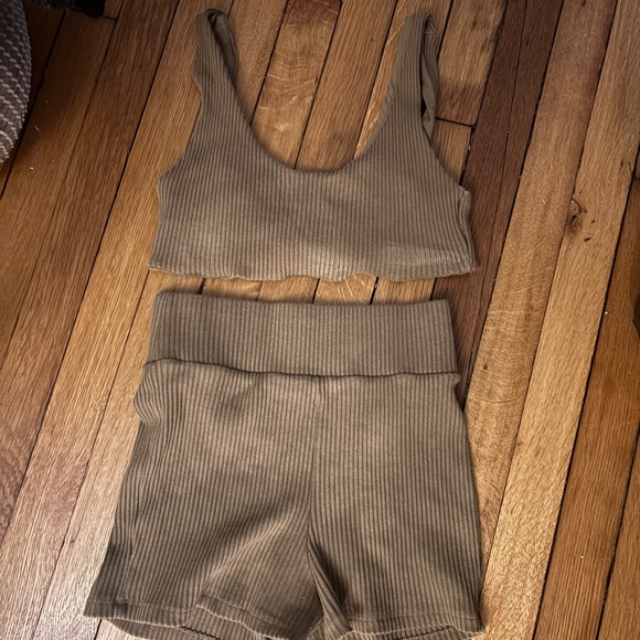Zara Tops - Zara Tan Ribbed Top and shorts set